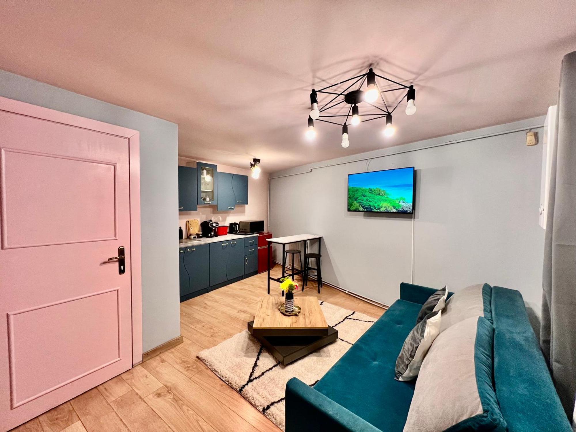 Old Town City Center Apartments Брашов Экстерьер фото